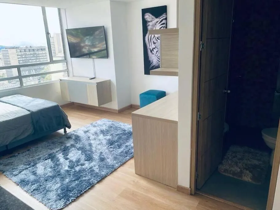 Refugio En Las Alturas,Cerca A Zona Gubernamental En Centro De Bogota Apartment