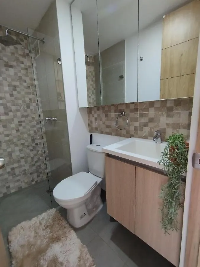 Refugio En Las Alturas,Cerca A Zona Gubernamental En Centro De Bogota Apartment 0*,  Colombia